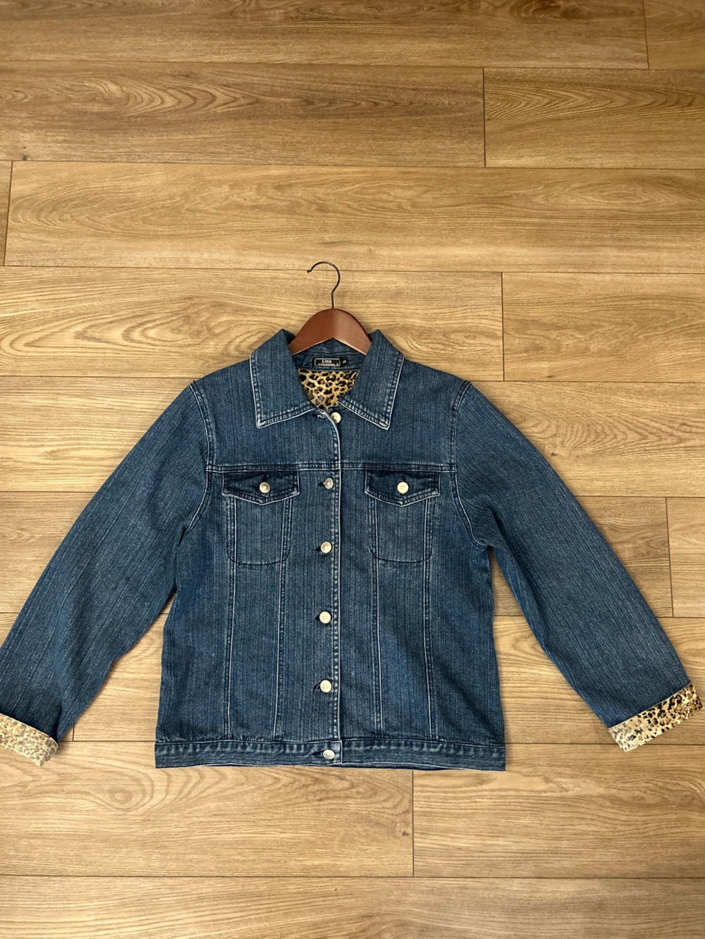 Lisa International Denim Jacket M Leopard Print Lining Cuffs Stretch